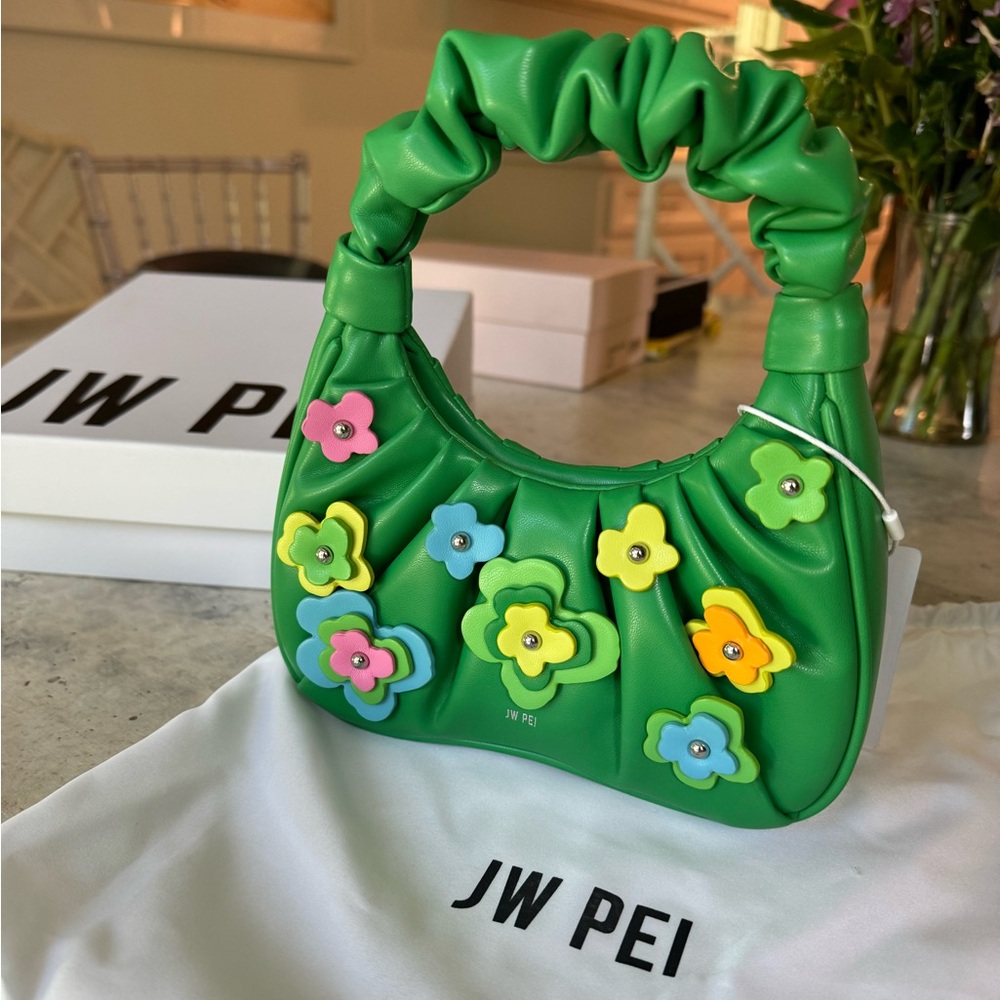 NWT JW PEI purse